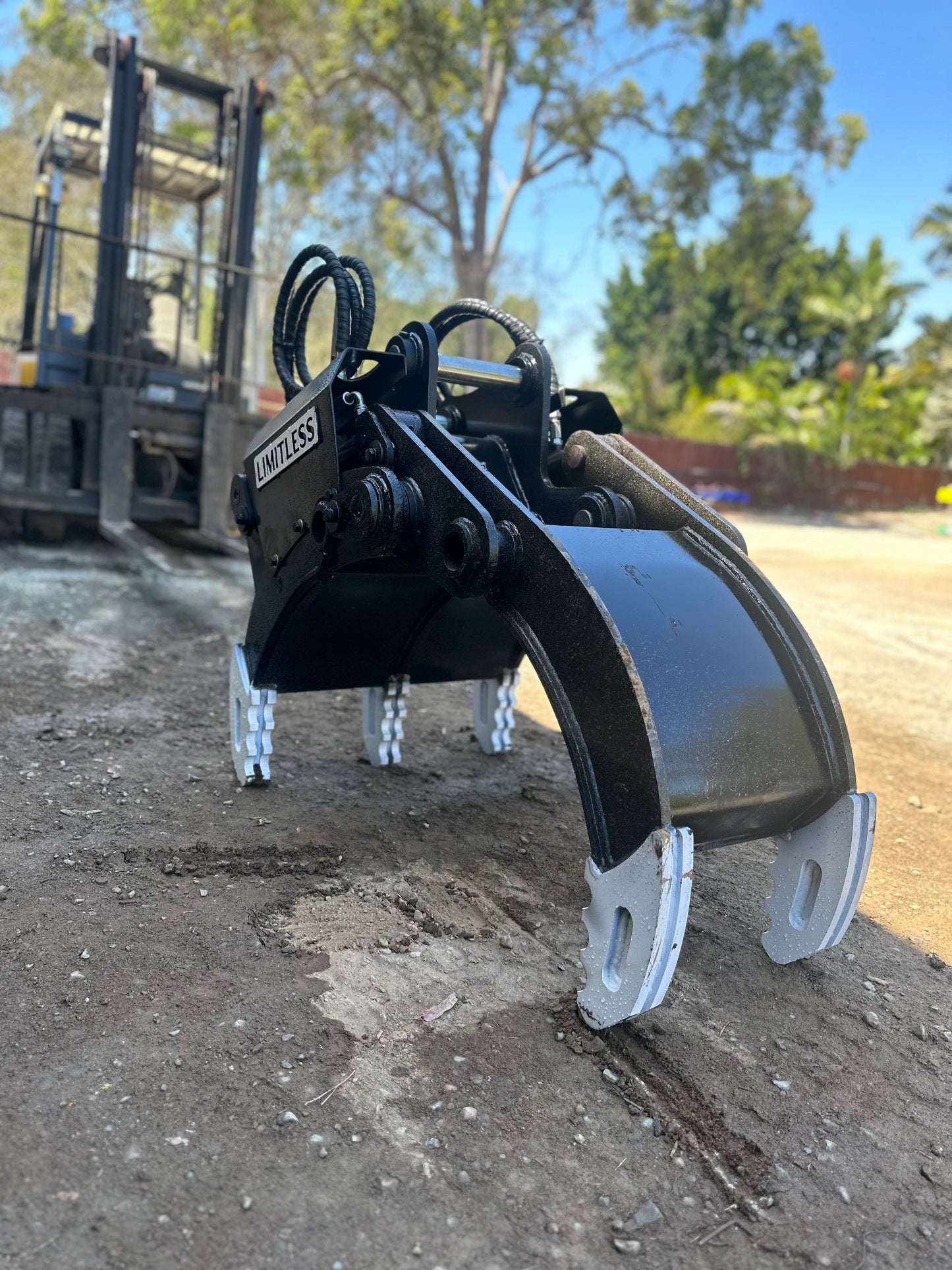 Limitless-Attachments-Australia-45mm-Rock-Grabs