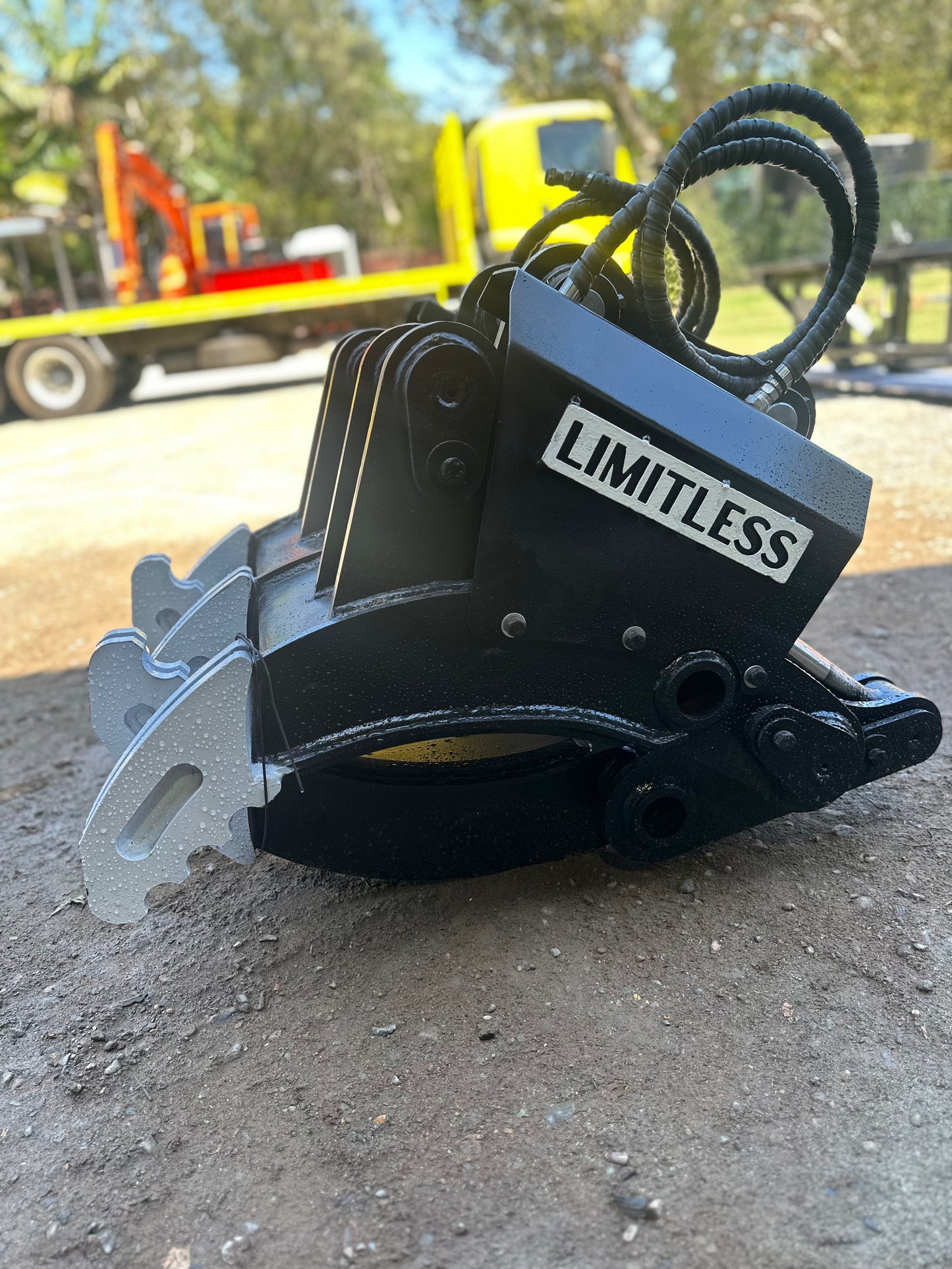 Amss Pin Hydralic Grabs – Limitless Attachments Australia