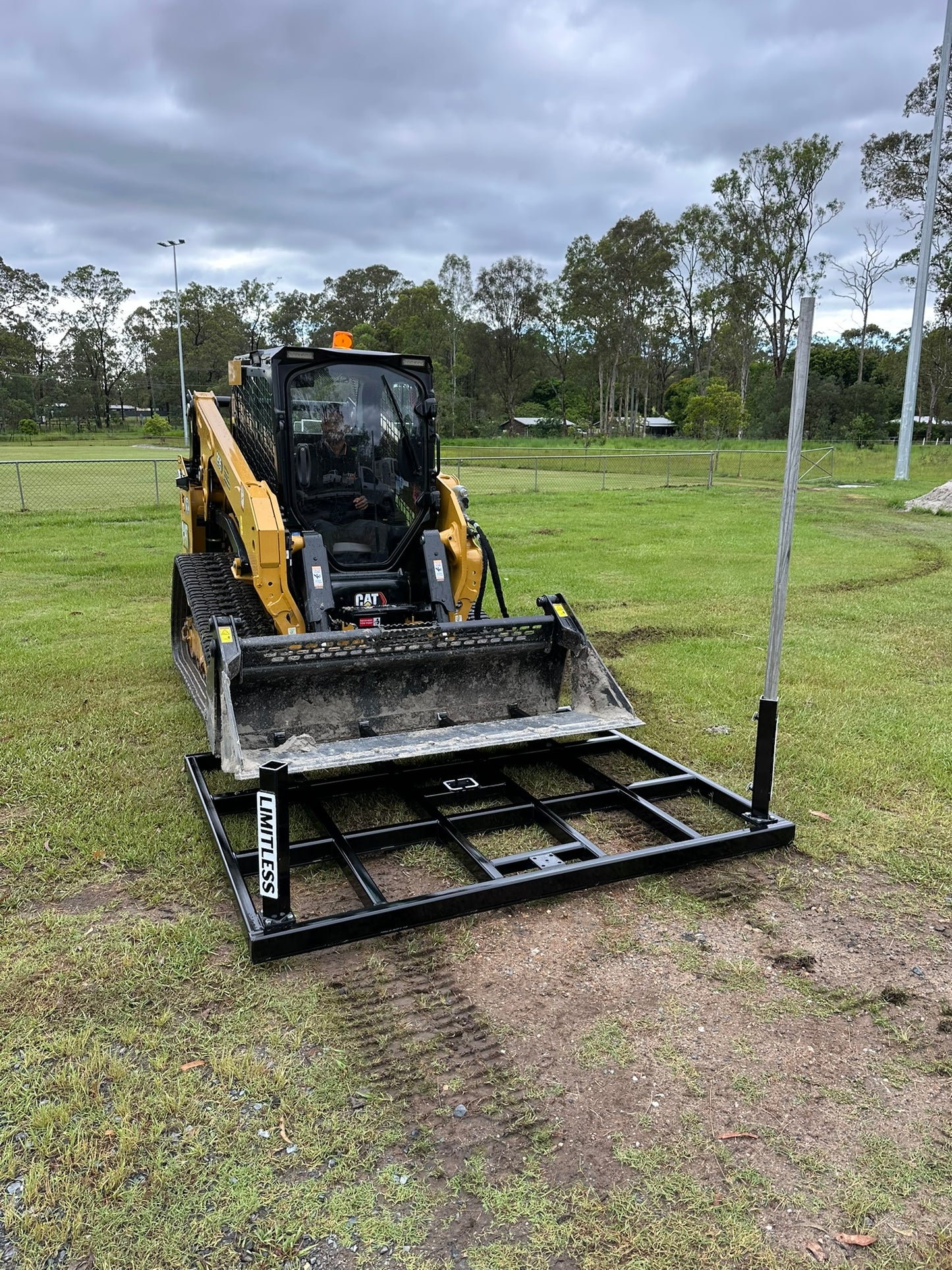 Posi/Skid steer Spreader Bar
