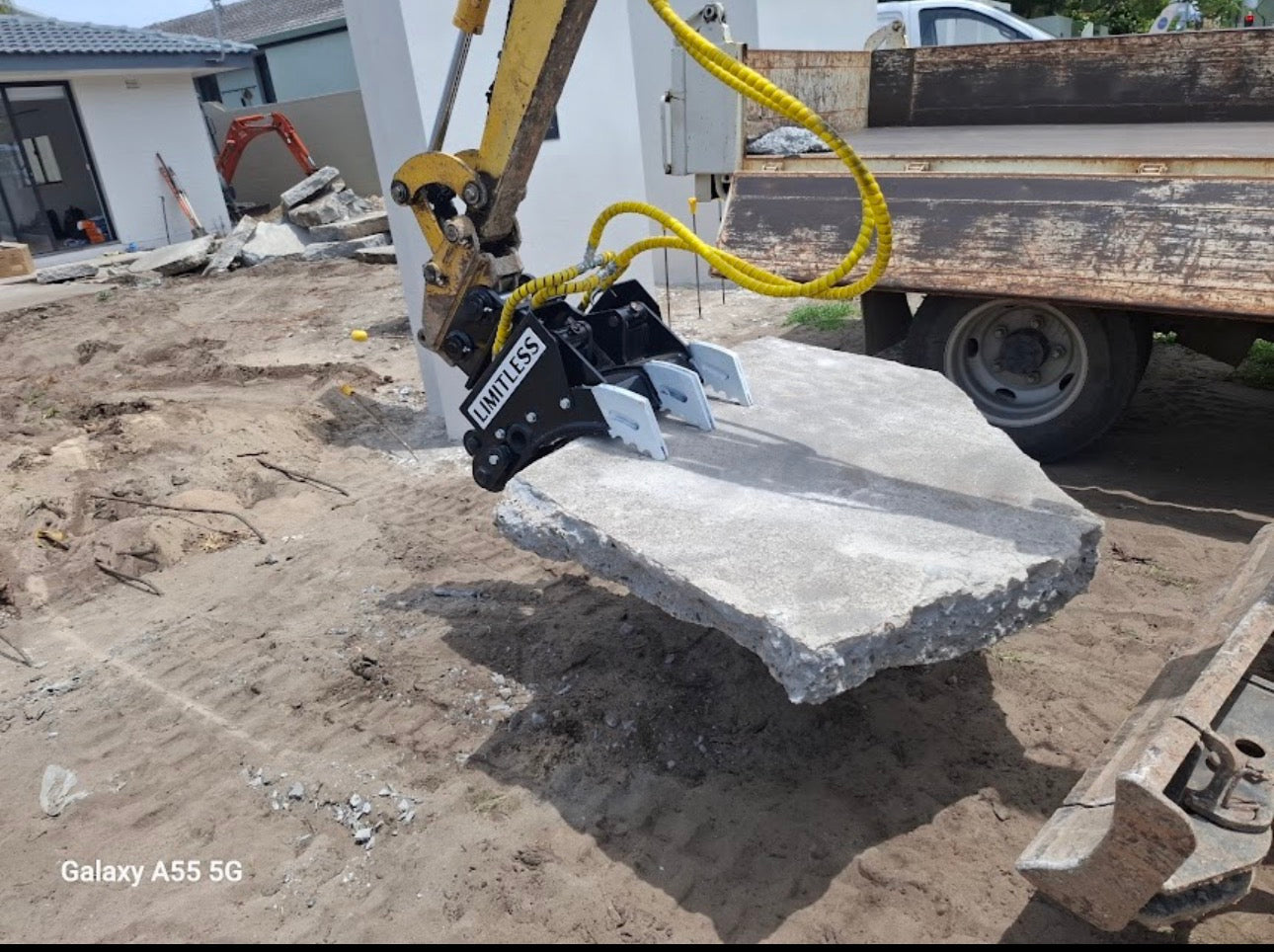 Twin cylinder Hydraulic Grabs