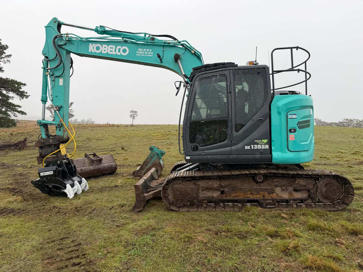 Twin cylinder Hydraulic Grabs